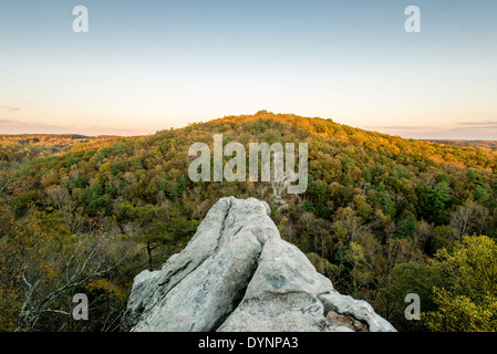 King and Queens Seat rock formation at Rocks State Park in Maryland Stock Photo