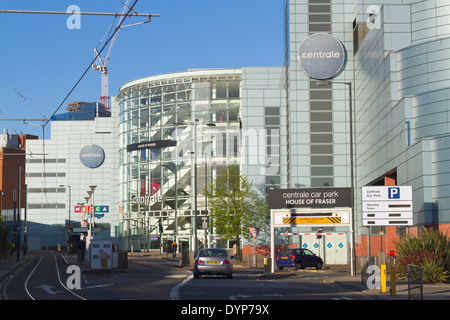 The Centrale Shopping Centre In Croydon Is To Be Redeveloped And Combined With The Nearby Whitgift Centre In 2018 Stock Photo Alamy