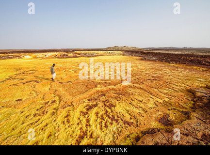 The surreal volcanic landscape of Dallol in the Danakil Depression, Ethiopia Stock Photo