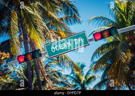Famous street sign of Ocean Drive in Miami South with traffic light Stock Photo