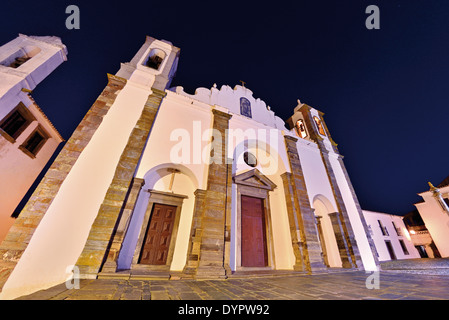 Portugal, Alentejo: Nocturnal view of parish church Santa Maria da Lagoa Stock Photo