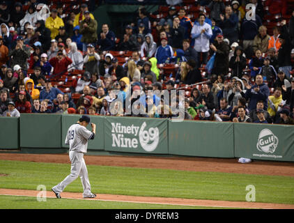 Boston, Massachusetts, USA. 22nd Apr, 2014. (L-R) Masahiro Tanaka