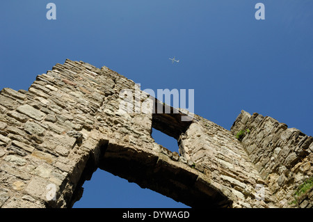 Medieval stone defensive Walls of Southampton UK Stock Photo
