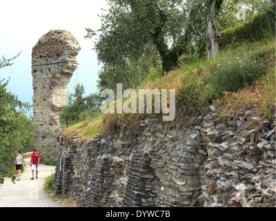 Sirmione, Italy, visitors to the Caves of Catullo Stock Photo