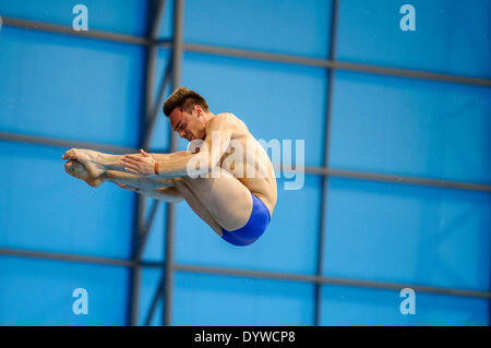 London, UK. 25th Apr, 2014. Tom Daley of Great Britain (GBR) practices during day one of the FINA/NVC Diving World Series 2014 at the London Aquatics Centre. Credit:  Action Plus Sports/Alamy Live News Stock Photo
