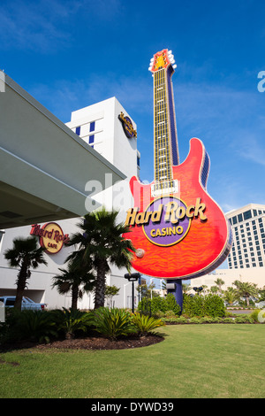 Hard Rock Casino sign shaped like guitar on Hwy 90 in Biloxi, Mississippi Stock Photo