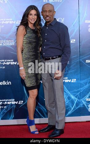 Fowler Rm Tara Fowler, Montel Williams at arrivals for Marine Toys For Tots ...