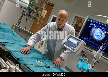 Berlin, Germany, Prof. Dr. Dietrich Andresen, Chief Physician of Vivantes Klinikum Am Urban, in the hybrid OR Stock Photo