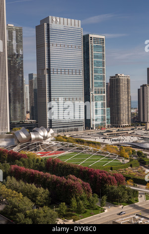 Aerial view of the downtown skyline and Millennium Park from the Cliff Dwellers Club in Chicago, Illinois USA Stock Photo