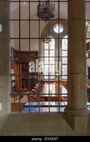 Beautiful light-flooded classroom at Yale University in New Haven, CT, USA. Stock Photo