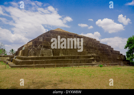 Tazumal mayan ruins in El Salvador, Santa Ana Stock Photo