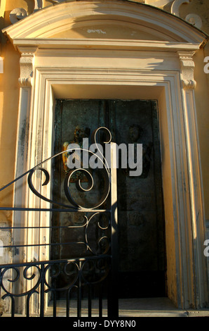 Sculptural Church Doors, Church of San Giovanni Battista in Praiano, Italy Stock Photo