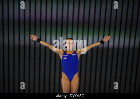 London, UK. 27th Apr, 2014. dives in the Womens 10m Platform Final during day three of the FINA/NVC Diving World Series 2014 at the London Aquatics Centre. Credit:  Action Plus Sports/Alamy Live News Stock Photo