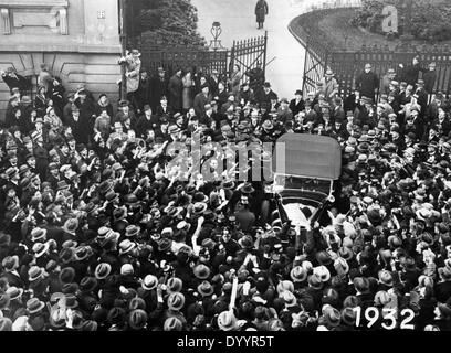 Hitler's reception at the Reich Chancellery, 1933 Stock Photo