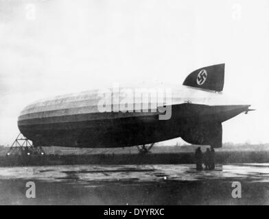 Landing of LZ-127 Graf Zeppelin in Akron, 1933 Stock Photo