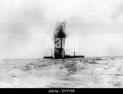 Attack of a German submarine under the command of Otto Weddigen, 1917 Stock Photo