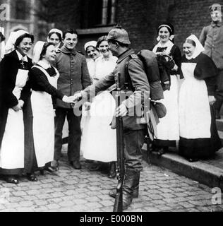 A soldiers takes his leave from a military hospital, 1915 Stock Photo