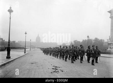 Indian regiment in Paris, 1916 Stock Photo