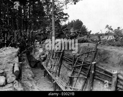 Attack of German reserve soldiers at the Marne, 1914 Stock Photo