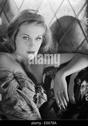 HILDEGARD KNEF ACTRESS & SINGER (1950 Stock Photo - Alamy