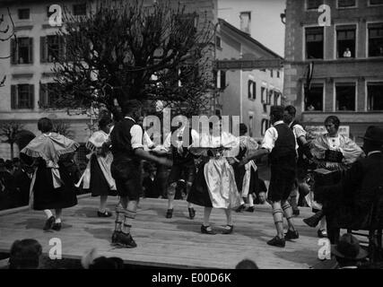 Folk dance in Tittmoning, 1930 Stock Photo