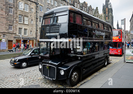 The Edinburgh Ghost Bus Tour is a theatrical sightseeing tour, taking you on a journey around the darker side of Edinburgh. Stock Photo