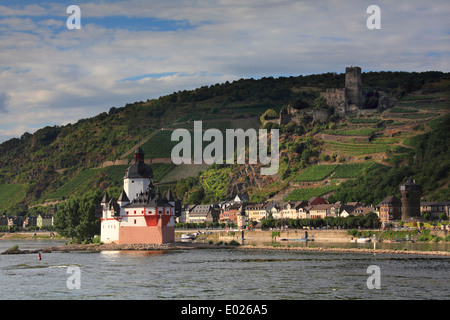 Pfalzgrafenstein Castle, a toll castle on the Falkenau Island, in the Rhine River near Kaub, Germany. Gutenfells Castle can be seen in the background Stock Photo