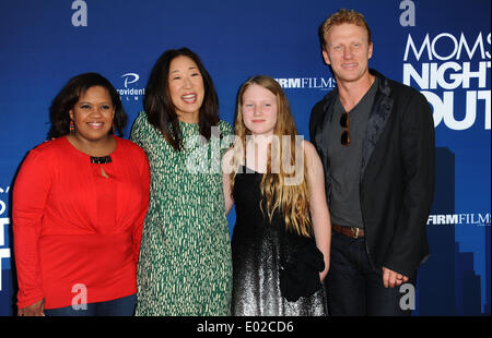 Los Angeles, California, USA. 29th Apr, 2014. Chandra Wilson, Sandra Oh, Kevin McKidd attending the Los Angeles Premiere of ''Mom's Night Out'' held at the TCL Chinese Theatre in Hollywood, California on April 29, 2014. 2014 Credit:  D. Long/Globe Photos/ZUMAPRESS.com/Alamy Live News Stock Photo