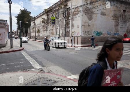 Guatemala City, Guatemala. 15th Mar, 2013. Motorists drive through an intersection in Zona 1. © Alena Kuzub/ZUMA Wire/ZUMAPRESS.com/Alamy Live News Stock Photo