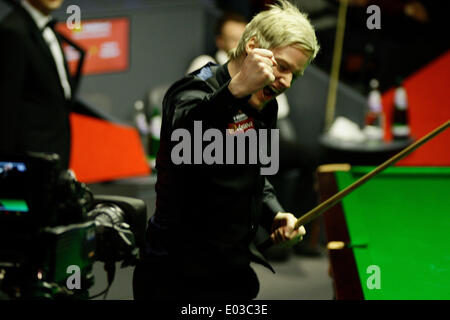 Sheffield, Yorkshire, UK. 30th Apr, 2014. 30.04.2014 - Aussie Neil Robertson makes snooker history with his hundredth 100 break at the 2014 Dafabet World Snooker Championship quarter-final, against Judd Trump, Crucible Theatre, Sheffield, Yorkshire, England. Credit:  Jimmy Whhittee/Alamy Live News Stock Photo