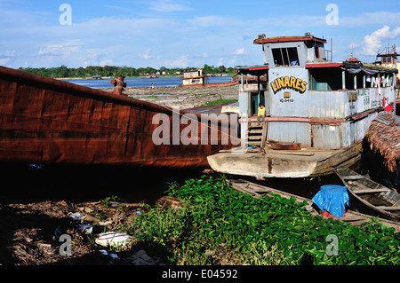 Port of Punchana in IQUITOS . Department of Loreto .PERU Stock Photo