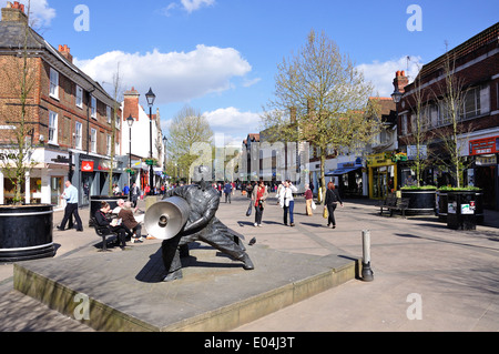 Staines Lino Sculpture, High Street, Staines-upon-Thames, Surrey, England, United Kingdom Stock Photo