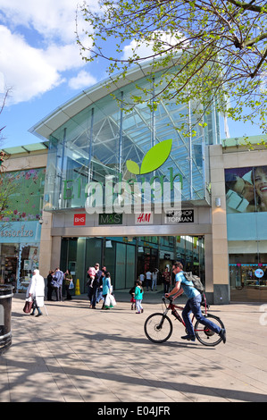 Elmsleigh Shopping Centre, High Street, Staines-upon-Thames, Surrey, England, United Kingdom Stock Photo