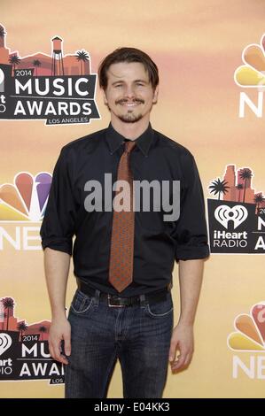 Los Angeles, CA, USA. 1st May, 2014. Jason Ritter at arrivals for iHeartRadio Music Awards 2014, The Shrine Auditorium, Los Angeles, CA May 1, 2014. Credit:  Michael Germana/Everett Collection/Alamy Live News Stock Photo