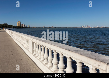 Bayshore Boulevard Sidewalk and Balustrade, Tampa . Fl, USA Stock Photo