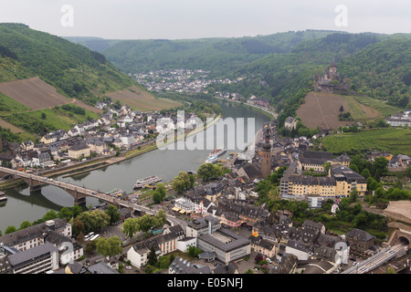 View on Cochem with the Mosel river from above Stock Photo