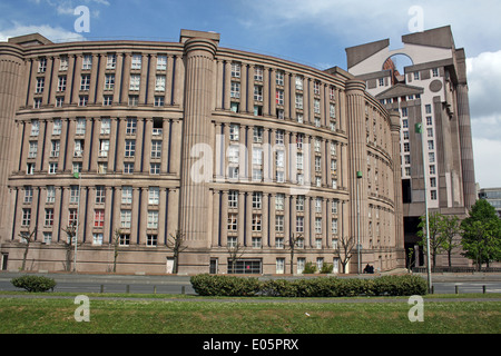 Les Espaces D Abraxas Ricardo Bofill Paris Stock Photo Alamy