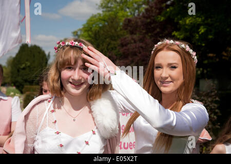 Orpington, Kent, UK. 3rd May 2014.  Orpington May Queen Carol Hussey was crowned in priory Garadens Credit:  Keith Larby/Alamy Live News Stock Photo