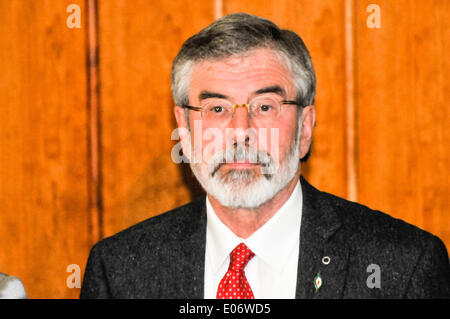 Belfast, Northern Ireland. 4 May 2014 - Gerry Adams holds a press conference, less than an hour after his release from PSNI questioning. Credit:  Stephen Barnes/Alamy Live News Stock Photo