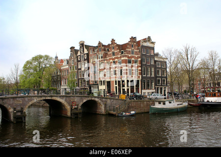 Bridge and old houses where Prinsengracht meets Brouwersgracht canal in Amsterdam, The Netherlands Stock Photo