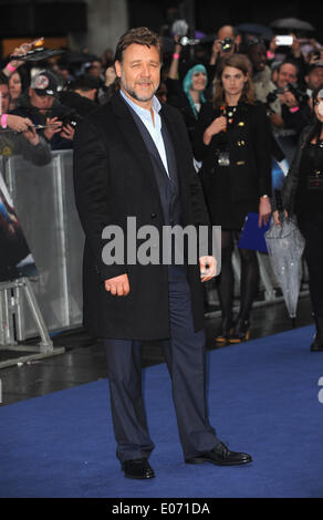 London, UK, UK. 12th June, 2013. Russell Crowe arrives for the UK Premiere of 'Man of Steel' at Odeon Leicester Square. © Ferdaus Shamim/ZUMA Wire/ZUMAPRESS.com/Alamy Live News Stock Photo