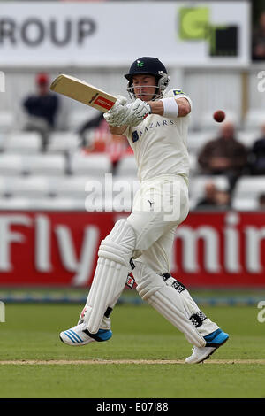 Chester Le Street, UK. 5th May 2014. Yorkshire's Andy Hodd batting Day two of the LV County Championship Division One game between Durham CCC & Yorkshire CCC at Emirates Durham ICG in Chester Le Street on Monday May 5th 2014. Credit:  Mark Fletcher/Alamy Live News Stock Photo