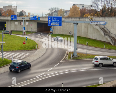 Austria, Linz, town highway. Tunnel fue noise reassurance in the Bindermichel on highway A7., oesterreich, Stadtautobahn. Tunnel Stock Photo