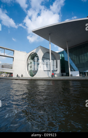 Germany, Berlin, Band des Bundes Government Ministries Complex Straddles the River Spree Stock Photo