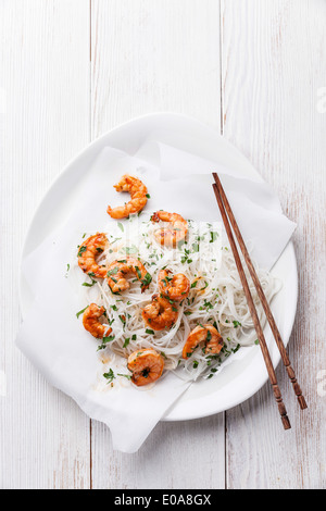 Thai rice noodles with shrimps Stock Photo