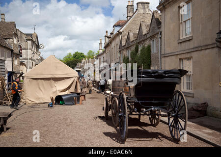 Corsham, Wiltshire, UK. 7th May, 2014. The High Street of Corsham is turned into 18th Century Cornwall for the filming of the new BBC period drama Poldark. England, UK Stock Photo