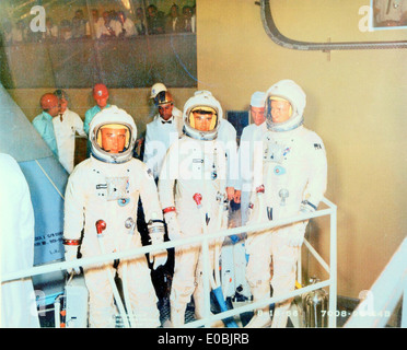 The Apollo 1 crew, including astronauts Gus Grissom, Ed White, and ...