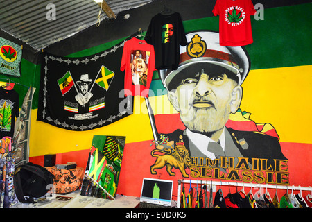 Ethiopian reggae curio shop, Hartbeespoort, North West Province, Republic of South Africa Stock Photo