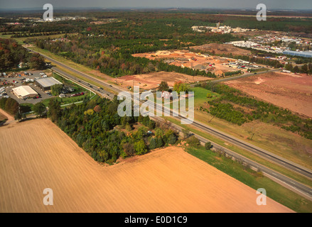 LOUDOUN COUNTY, VIRGINIA, USA - Aerial of land along Route 50, looking northwest. Stock Photo