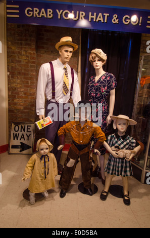 Exhibit of a family in the forties in the Route 66 Hall of Fame and Museum in Pontiac, Illinois, a town along Route 66. Stock Photo